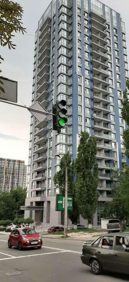 Аренда Апартаментов В Центре Киева كييف المظهر الخارجي الصورة